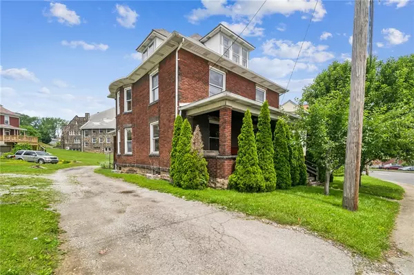 Connellsville, PA 15425,520 Morrell Ave