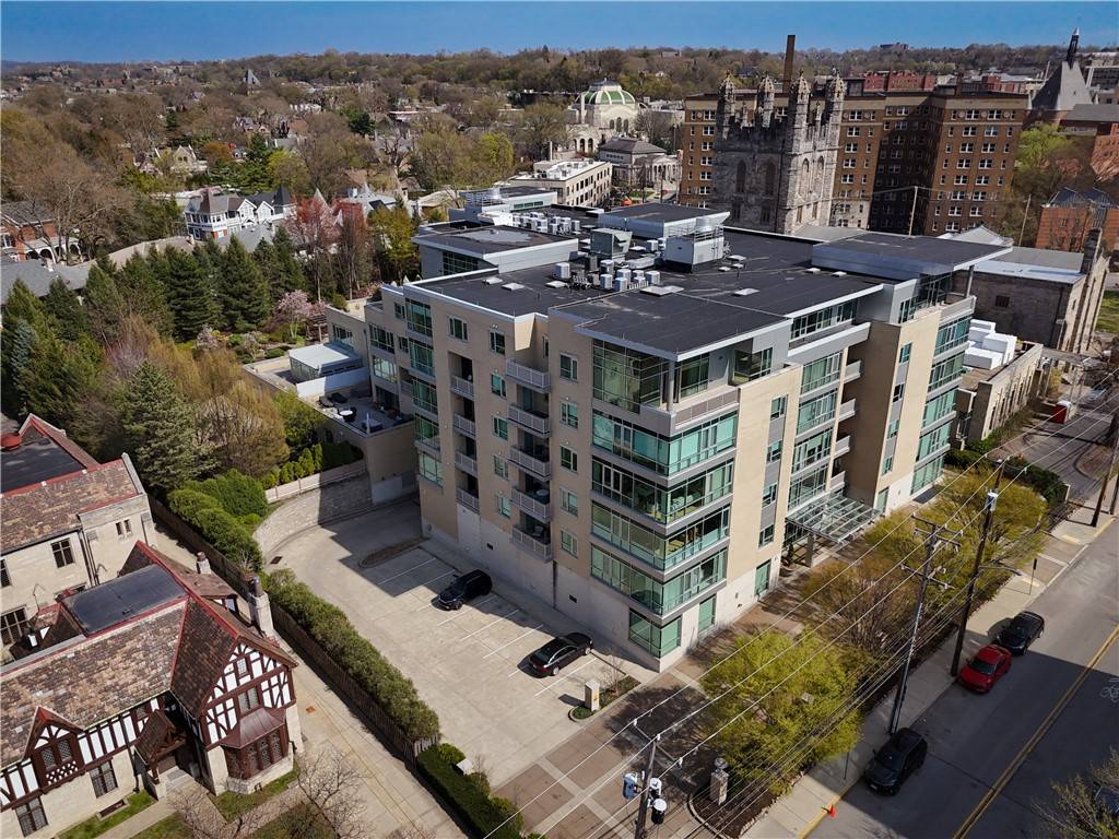 537 N Neville St #6A, Shadyside, PA 15213