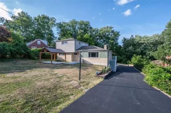 Bethel Park, PA 15102,415 Broughton Rd