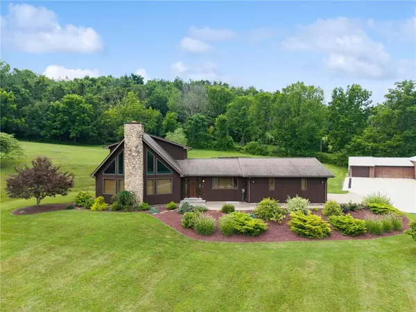 350 American Legion Rd, Unity  Twp, PA 15650