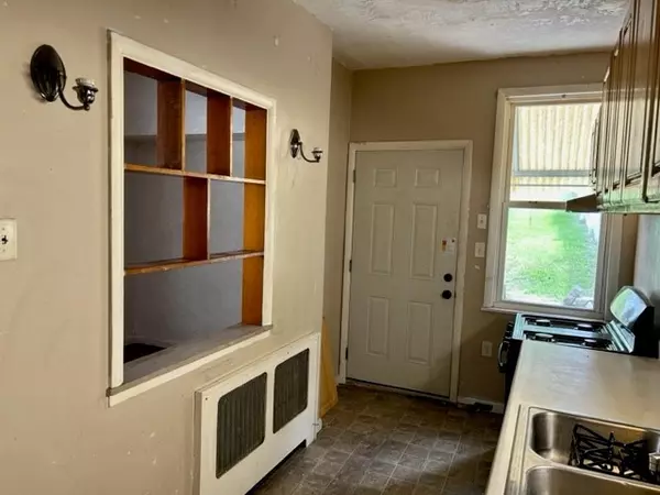 South Side, PA 15210,2618 Salisbury St