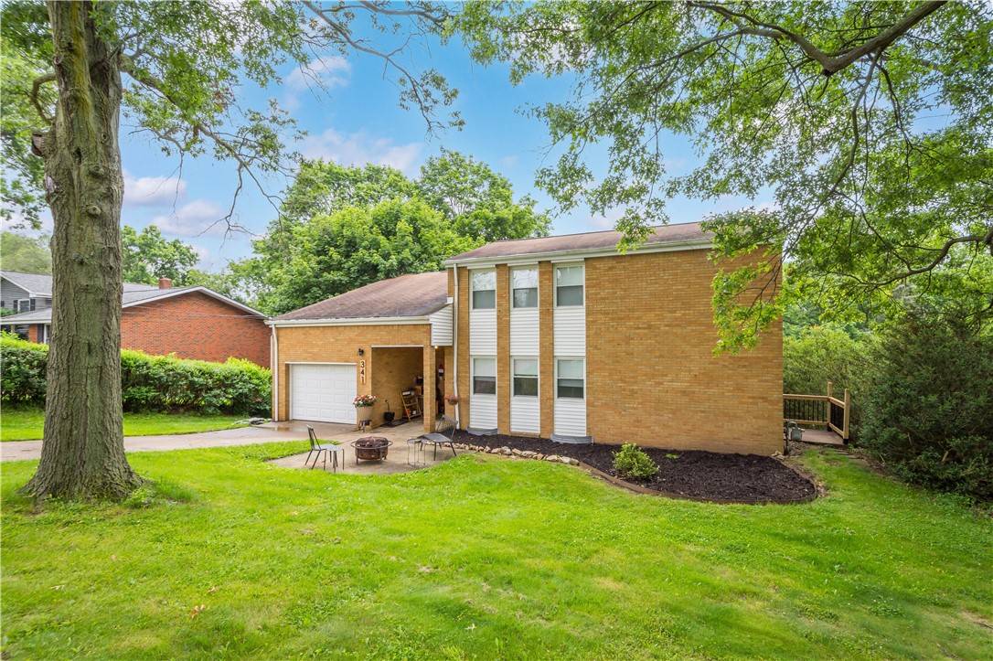 341 Mcmurray Rd, St Clair, PA 15241