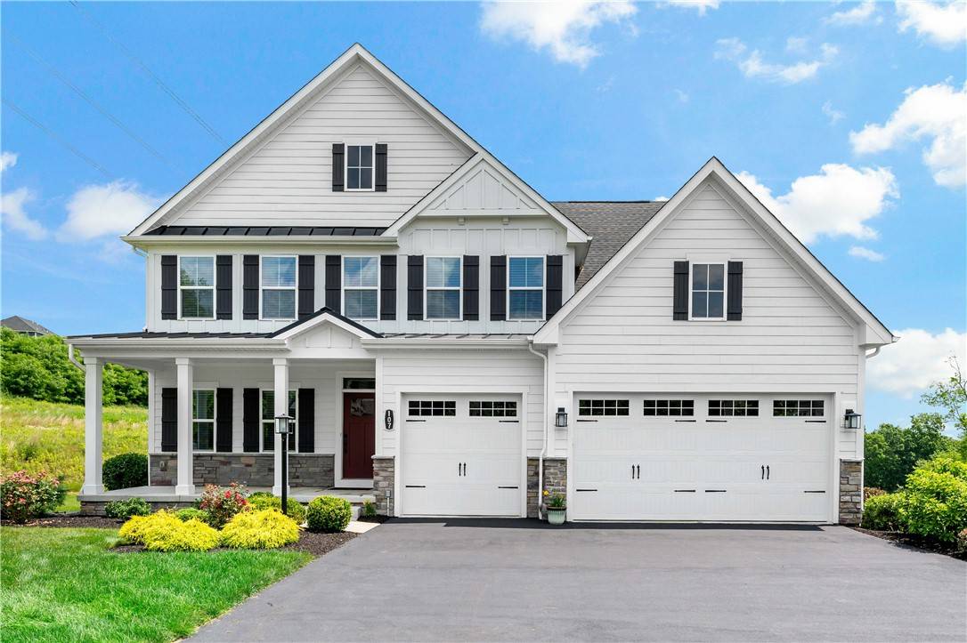 107 Abigail Dr, Adams Twp, PA 16046
