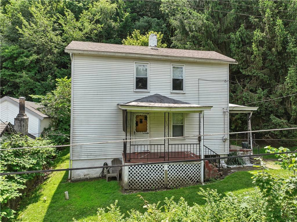 3114&3116 30th St., Pulaski Twp, PA 15066