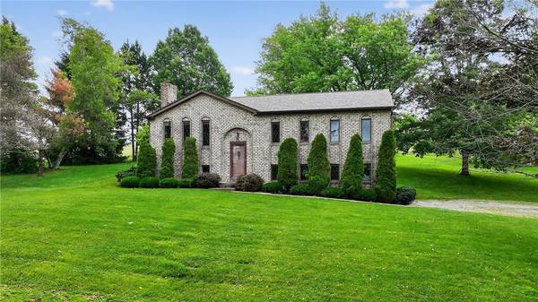 228 Bowman Rd, South Fayette, PA 15017