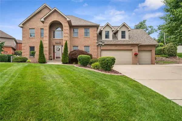 731 Stonebridge Dr, North Huntingdon, PA 15642