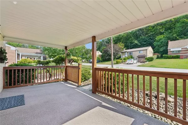 N Versailles, PA 15137,991 Diane Dr