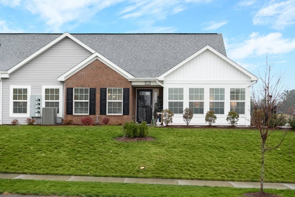 1042 Forest Oaks Drive, Center Twp, PA 16001