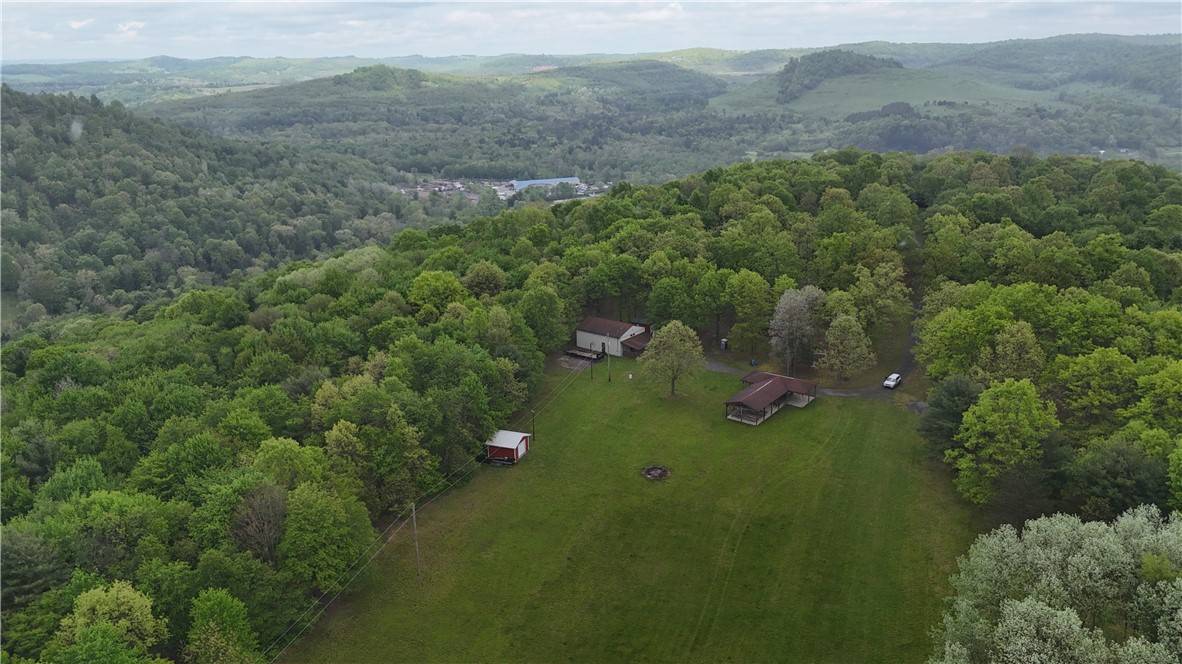 2859 Spring Run Road, PA 15753