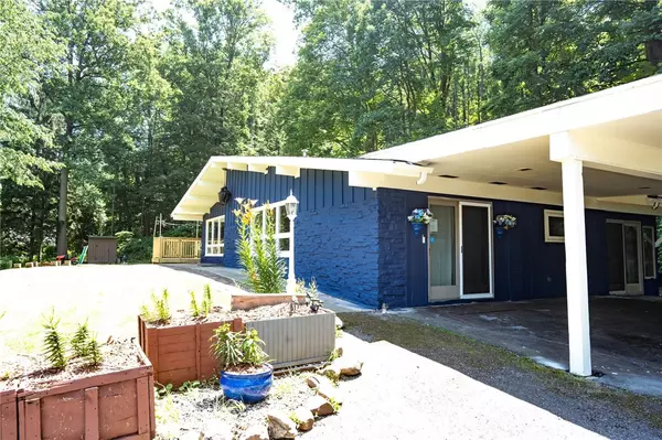 4403 West Pike Rd, Shelocta, PA 15701