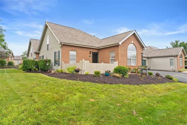 5113 Polo Fields Dr, Hampton, PA 15044