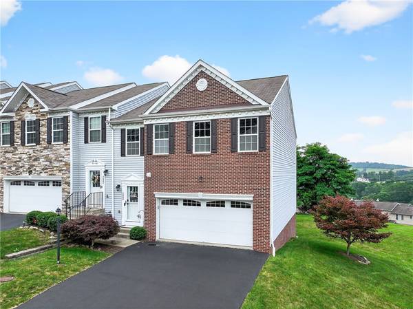 2000 MOCCASIN DRIVE, South Strabane, PA 15301