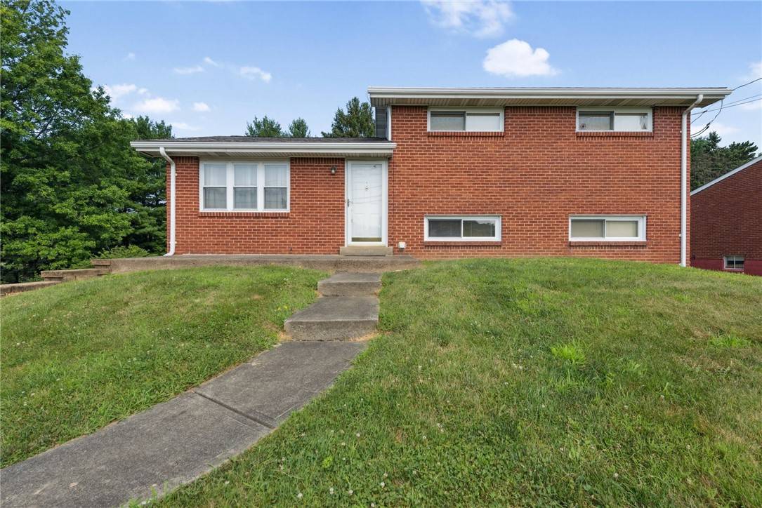 409 Westland Drive, Hempfield Twp, PA 15601