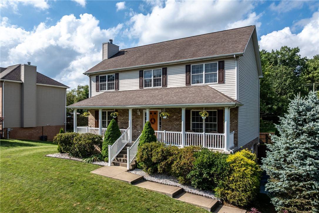 405 Crestridge Dr, Hempfield Twp, PA 15601