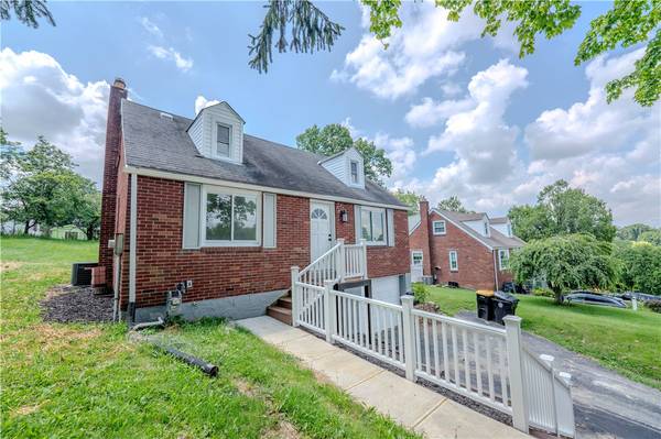 224 Logan Rd, Bethel Park, PA 15102