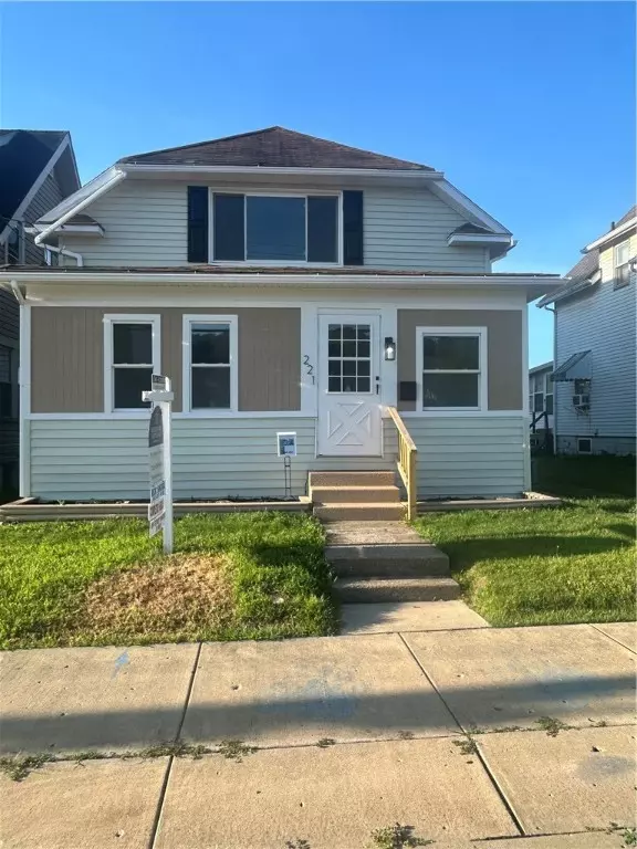 221 Line Ave, Ellwood City, PA 16117