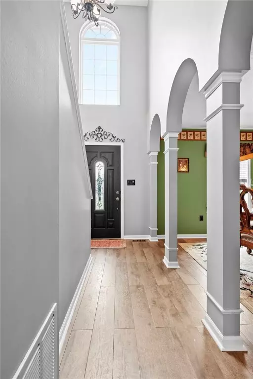 Hempfield Twp, PA 15601,53 Peters Rd