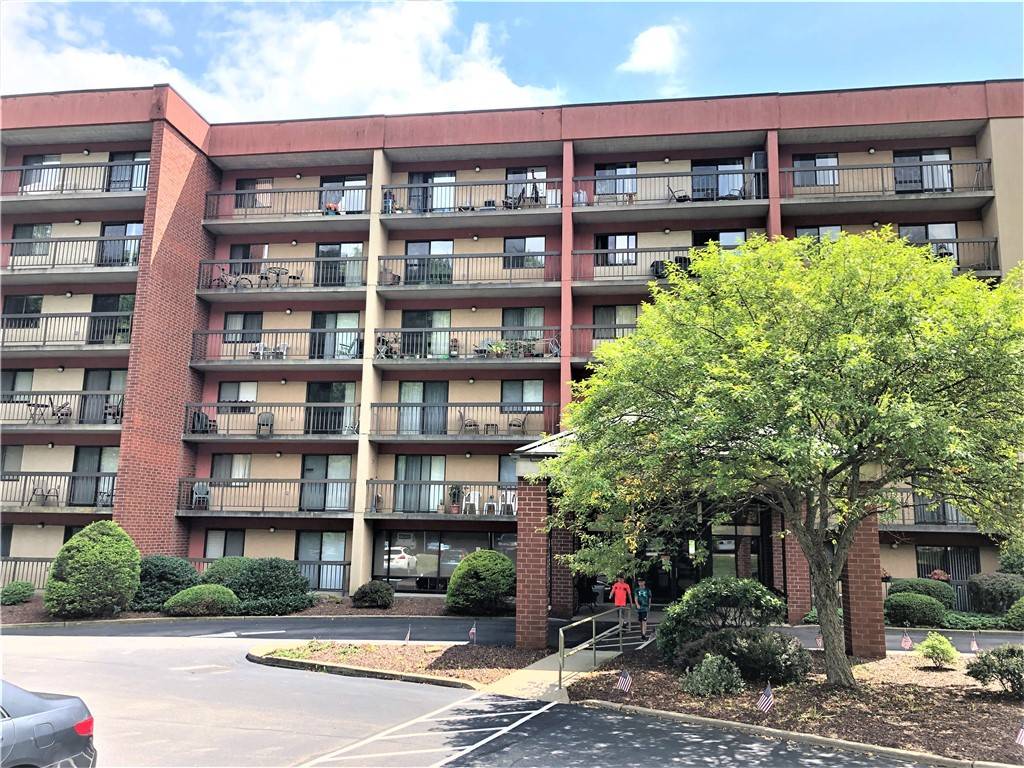 1987 Centurion Dr #509, Forest Hills Boro, PA 15221