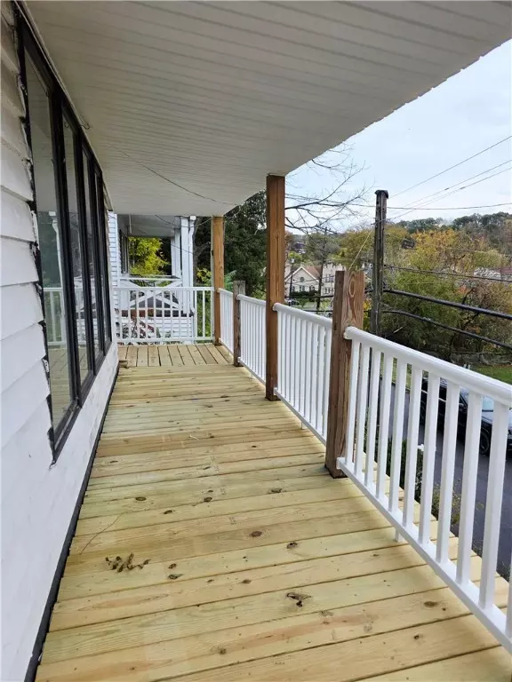 Oakdale, PA 15071,238 W State St