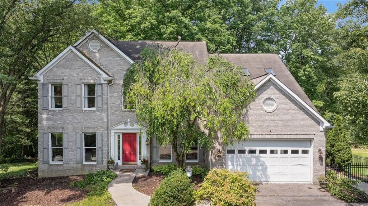 2001 Buckingham Dr, Marshall, PA 16046
