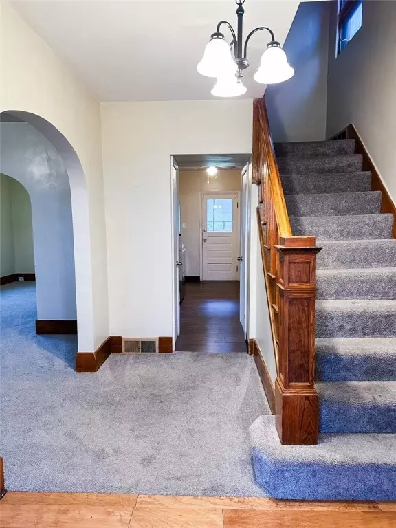 Arnold, PA 15068,1944 Leishman Ave