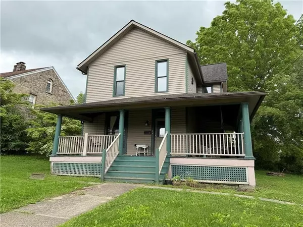 216 Center St, Slippery Rock Boro, PA 16057