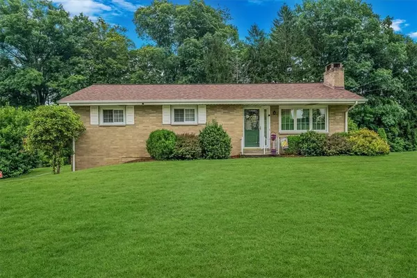 185 Jefferson Dr, PA 15438