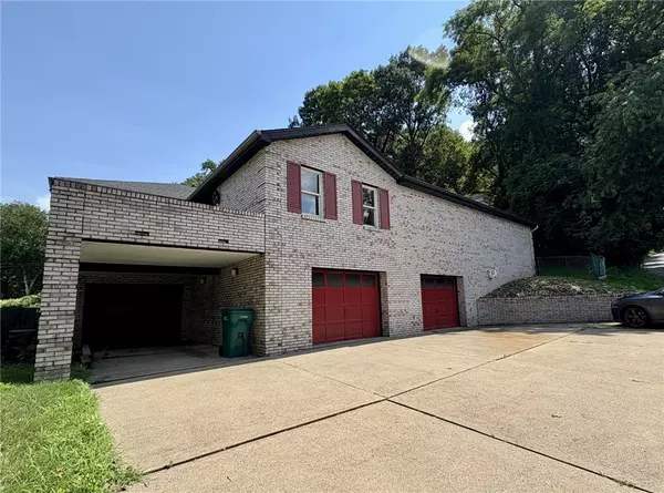 Churchill Boro, PA 15235,1900 GARRICK DRIVE