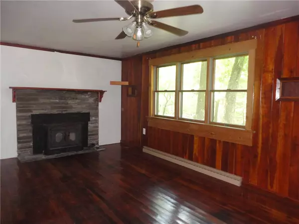 Addison Twp, PA 15424,3202 Listonburg Road