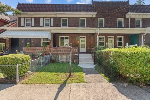 6526 Jackson St, Highland Park, PA 15206