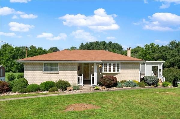 146 Larkspur Circle, Mt Pleasant Twp, PA 15666