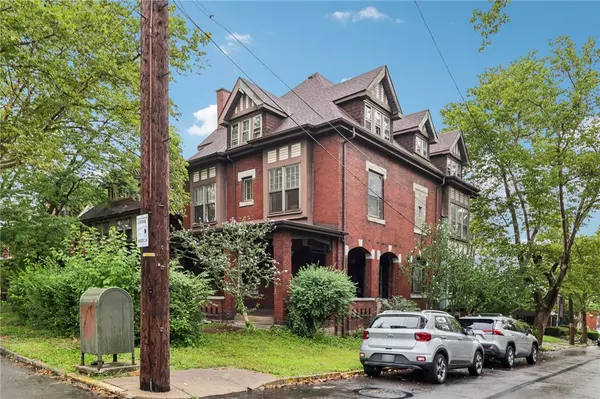 Munhall, PA 15120,433 E 11th Ave