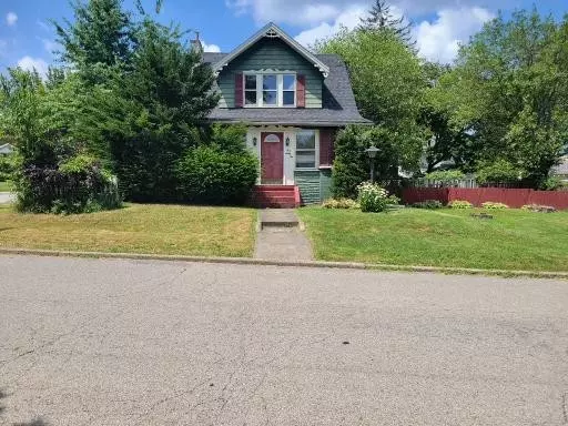 562 Hawthorne Pl, Sharon, PA 16146