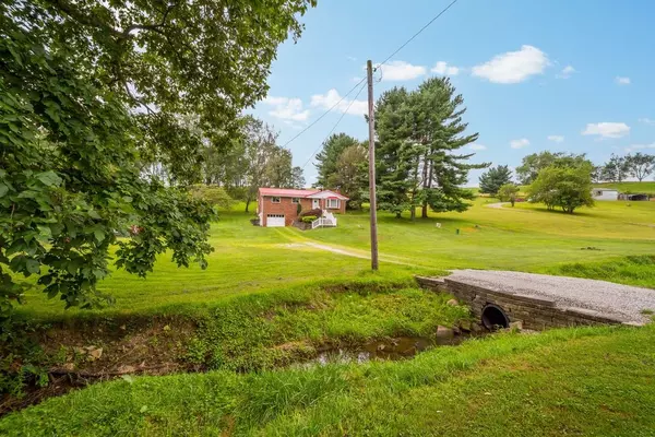 Mt Pleasant Twp, PA 15340,39 Donaldson Road