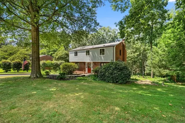 Hampton, PA 15101,4151 Timberlane Dr