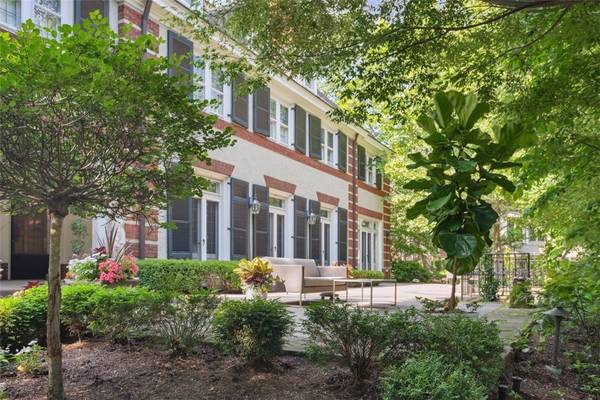 5563 Northumberland Street, Squirrel Hill, PA 15217