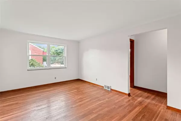 Mccandless, PA 15237,1209 Bingay Dr