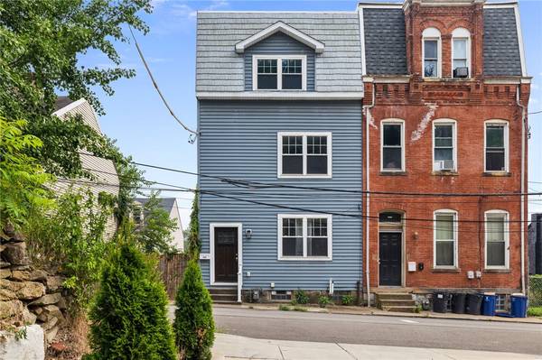 849 Concord St, East Allegheny, PA 15212