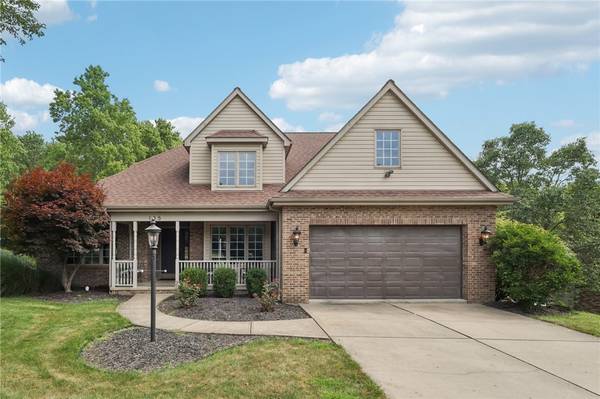 135 Hunter Dr, Cranberry Twp, PA 16066