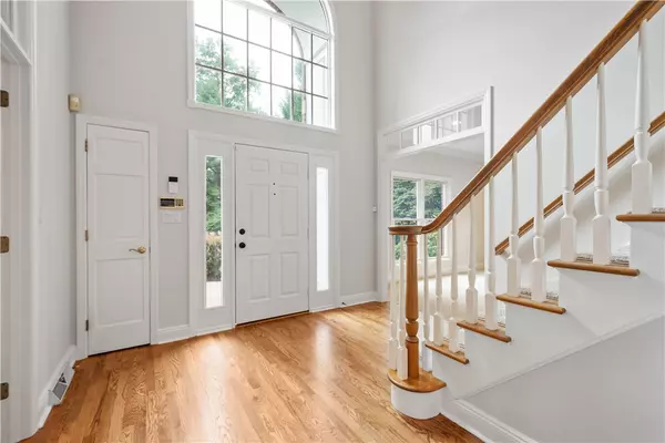 Mccandless, PA 15237,8008 Bayard Ct.