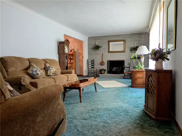 East Huntingdon, PA 15666,218 Paul Dr