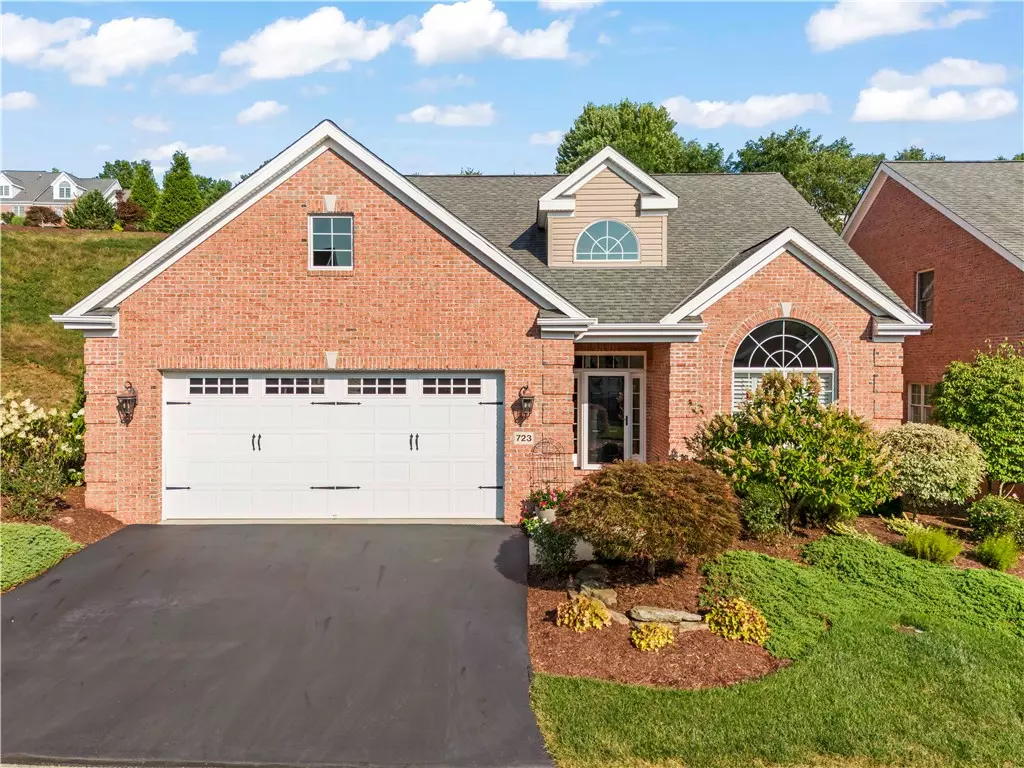 Peters Twp, PA 15317,723 Crosswinds Dr