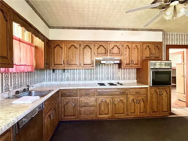 West Deer, PA 15084,73 Millerstown Culmerville Road
