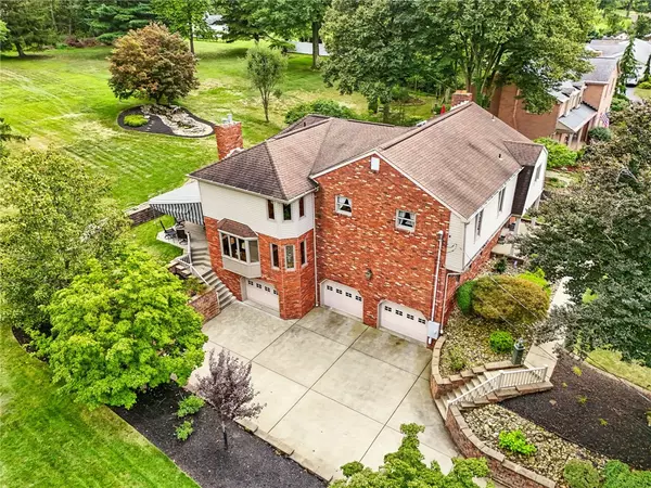 Bethel Park, PA 15102,1417 Stoltz Rd