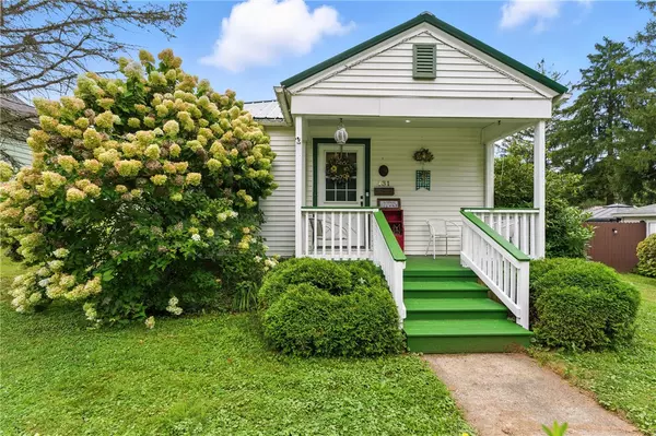 431 N Pitt St, Mercer Boro, PA 16137