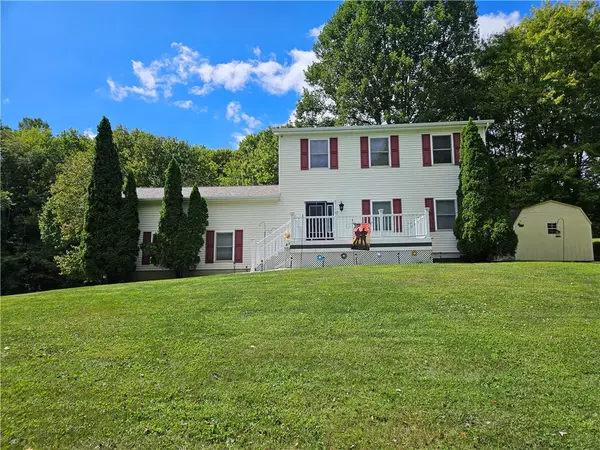 7715 Lamor Road, Mercer, PA 16137