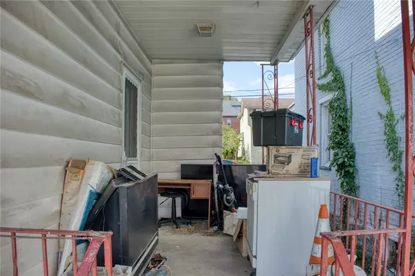 Tarentum, PA 15084,612 Roup St