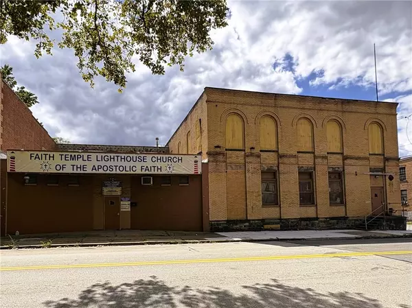 7002 Bennett, Homewood Brushton, PA 15208