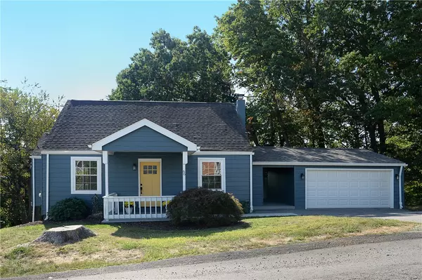 66 Oak St, Hopewell Twp, PA 15001