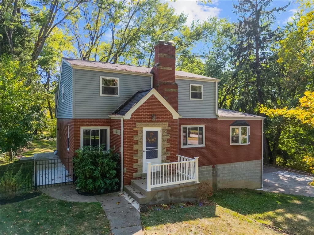 Bethel Park, PA 15241,3243 Comanche Road